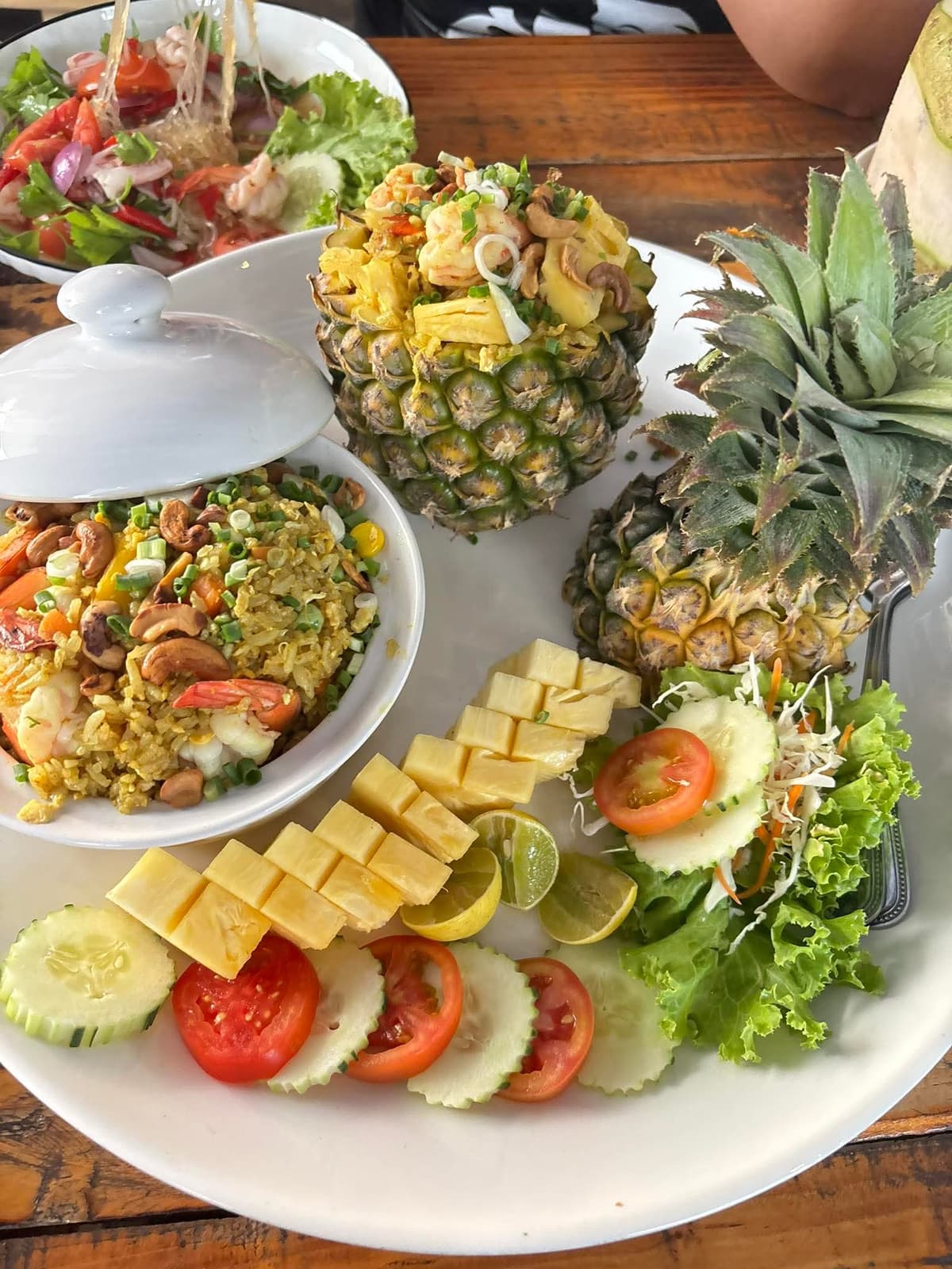 ข้าวผัดสับปะรด